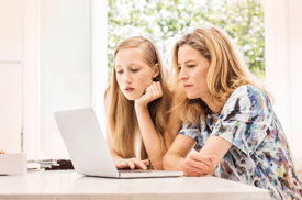 motherteenlaptop
